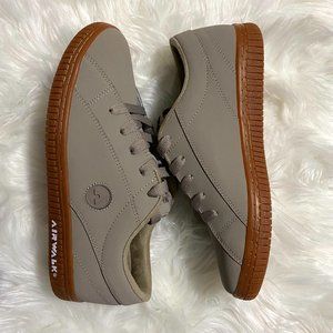 NWOT Mens Airwalk Skate Sneakers